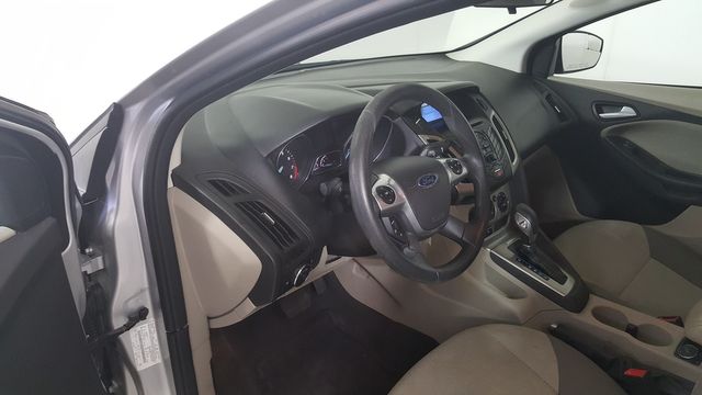 2014 Ford Focus SE | Carrollton, TX | Legend Motorcars of Carrollton 2014 Ford Focus SE | Carrollton, TX | Legend Motorcars of Carrollton