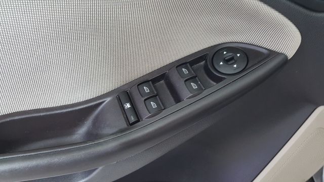2014 Ford Focus SE | Carrollton, TX | Legend Motorcars of Carrollton 2014 Ford Focus SE | Carrollton, TX | Legend Motorcars of Carrollton