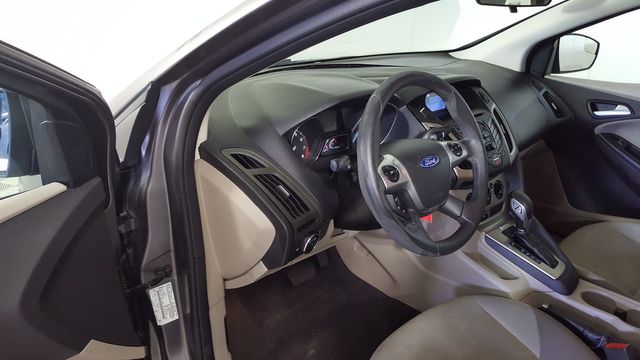 2014 Ford Focus SE | Carrollton, TX | Legend Motorcars of Carrollton