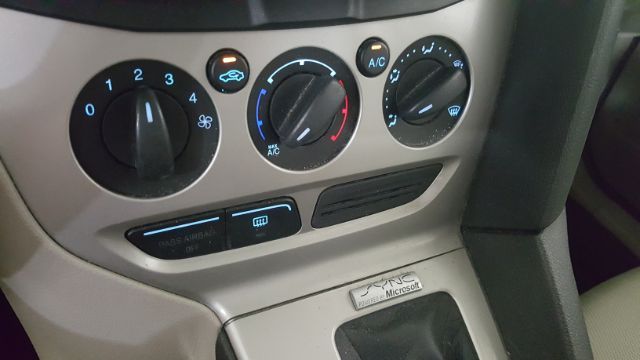 2014 Ford Focus SE | Garland, TX | Legend Motorcars Feed Account