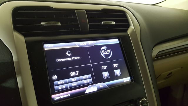 2014 Ford Fusion SE | Carrollton, TX | Legend Motorcars of Carrollton