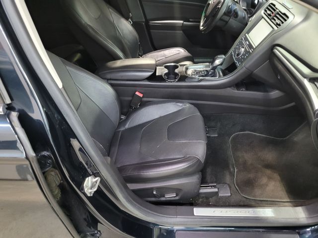 2014 Ford Fusion Titanium | Dickinson, ND | Autorama Auto Sales and Rentals