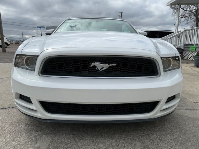 2014 Ford Mustang V6