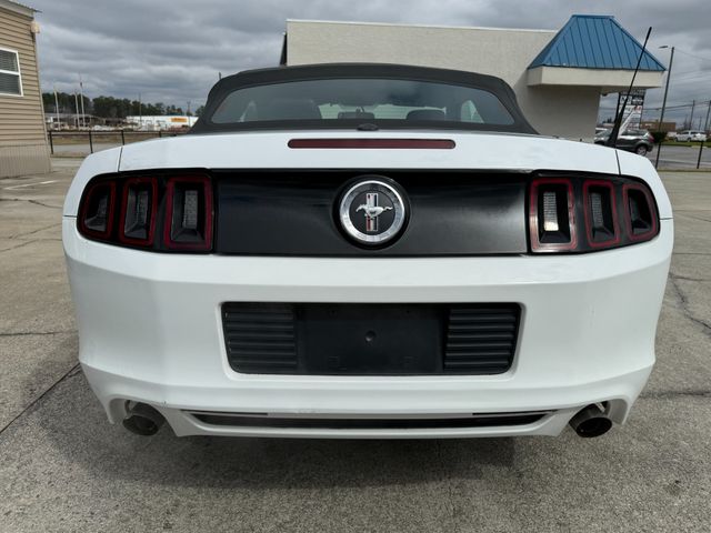 2014 Ford Mustang V6