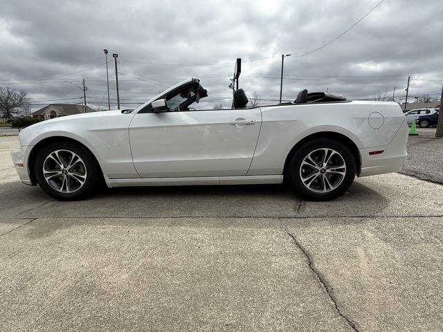 2014 Ford Mustang V6