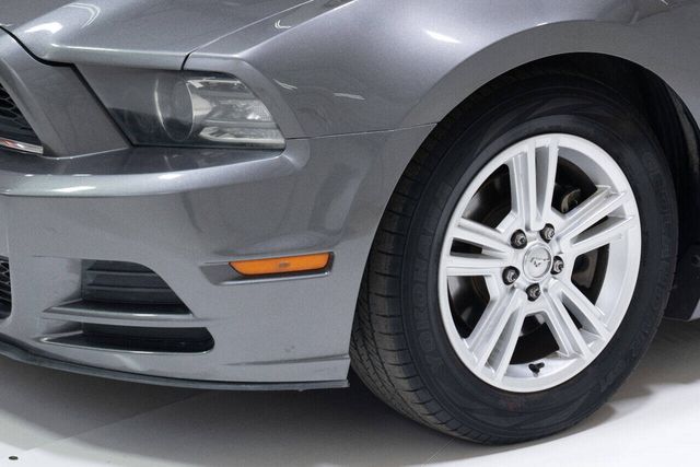 2014 Ford Mustang V6 Premium 2dr Fastback | Houston, TX | Houston Auto Credit 2014 Ford Mustang V6 Premium 2dr Fastback | Houston, TX | Houston Auto Credit