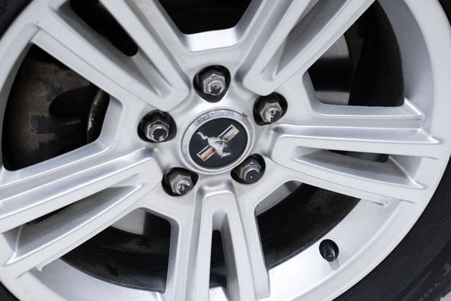 2014 Ford Mustang V6 Premium 2dr Fastback | Houston, TX | Houston Auto Credit 2014 Ford Mustang V6 Premium 2dr Fastback | Houston, TX | Houston Auto Credit