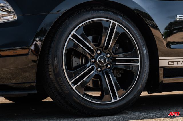 2014 Ford Mustang GT Premium California Special 2014 Ford Mustang GT Premium California Special