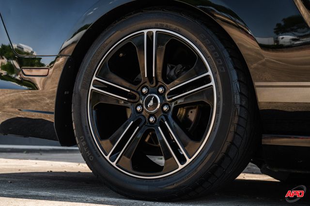 2014 Ford Mustang GT Premium California Special 2014 Ford Mustang GT Premium California Special