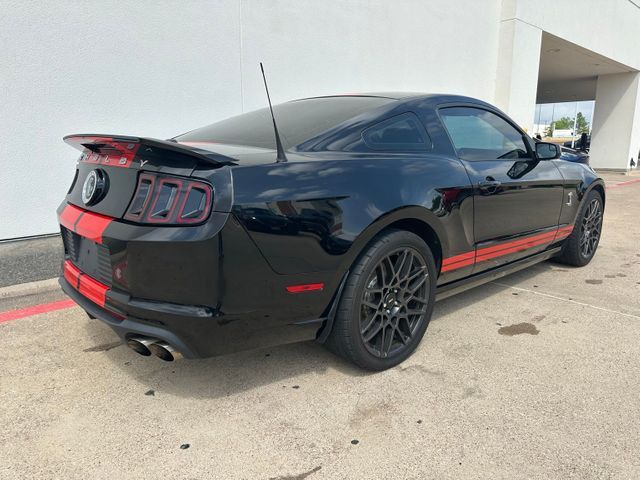 2014 Ford Shelby GT500 Base