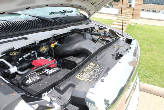 2014 Ford Starcraft 15 Passenger Shuttle Bus W/ Lift | Irving, Texas | Lonestar Automart Inc.