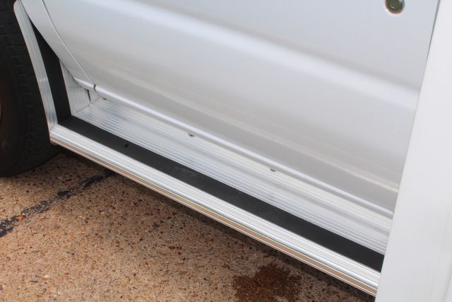 2014 Ford Starcraft 15 Passenger Shuttle Bus W/ Lift | Irving, Texas | Lonestar Automart Inc. 2014 Ford Starcraft 15 Passenger Shuttle Bus W/ Lift | Irving, Texas | Lonestar Automart Inc.