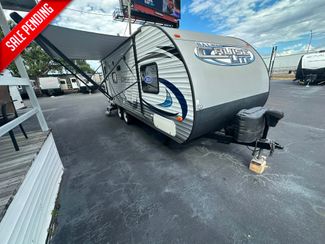 2014 Forest River Salem Cruise Lite 231RBXL | Clearwater, Florida | R.V. World Inc in Clearwater, Florida 33764