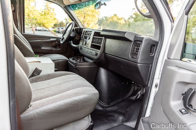 2014 GMC Savana Cargo Van 2500