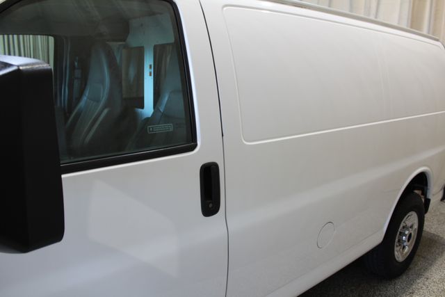 2014 GMC Savana 3500 DURAMAX | Roscoe, IL | Autoland Outlets 2014 GMC Savana 3500 DURAMAX | Roscoe, IL | Autoland Outlets