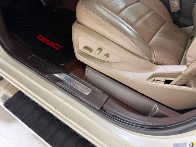 2014 GMC Sierra 1500 Denali | Houston, TX | Houston Auto Credit 2014 GMC Sierra 1500 Denali | Houston, TX | Houston Auto Credit