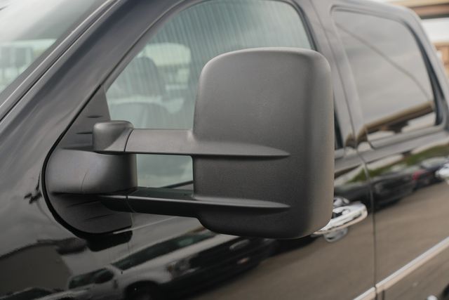 2014 GMC Sierra 3500HD Denali CREW CAB 4X4 DRW W/ UPGRADES / LOADED | Austin, TX | Rocky Mountain Truck Stop Austin