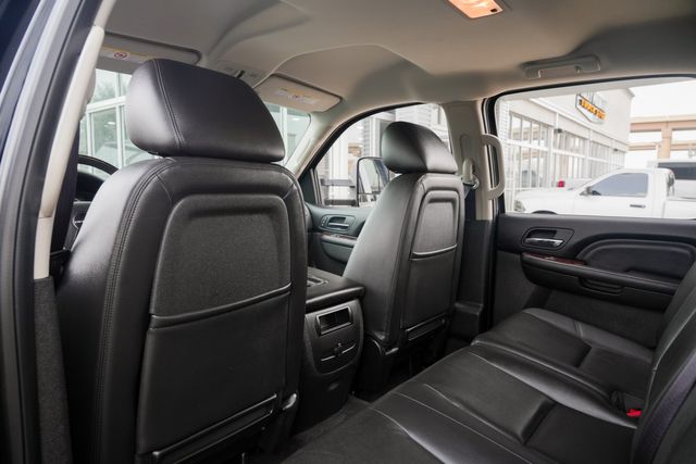 2014 GMC Sierra 3500HD Denali CREW CAB 4X4 DRW W/ UPGRADES / LOADED | Austin, TX | Rocky Mountain Truck Stop Austin