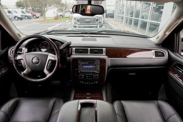 2014 GMC Sierra 3500HD Denali CREW CAB 4X4 DRW W/ UPGRADES / LOADED | Austin, TX | Rocky Mountain Truck Stop Austin