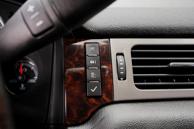 2014 GMC Sierra 3500HD Denali CREW CAB 4X4 DRW W/ UPGRADES / LOADED | Austin, TX | Rocky Mountain Truck Stop Austin