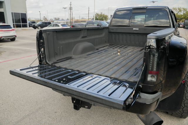 2014 GMC Sierra 3500HD Denali CREW CAB 4X4 DRW W/ UPGRADES / LOADED | Austin, TX | Rocky Mountain Truck Stop Austin