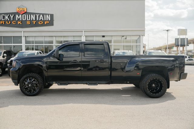 2014 GMC Sierra 3500HD Denali CREW CAB 4X4 DRW W/ UPGRADES / LOADED | Austin, TX | Rocky Mountain Truck Stop Austin