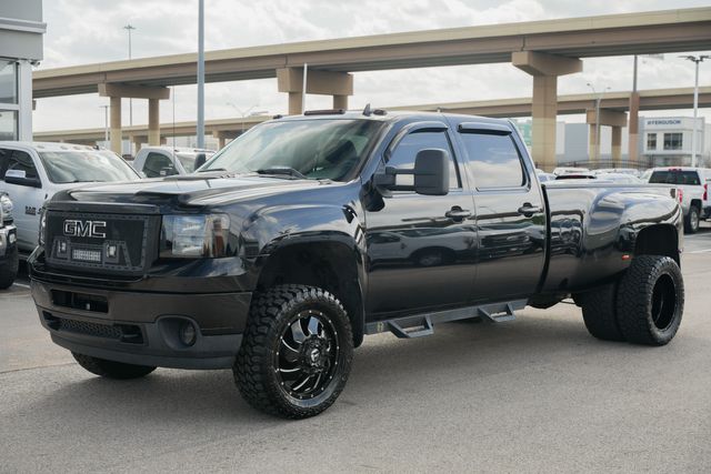2014 GMC Sierra 3500HD Denali CREW CAB 4X4 DRW W/ UPGRADES / LOADED | Austin, TX | Rocky Mountain Truck Stop Austin
