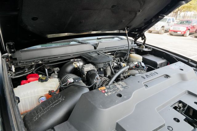 2014 GMC Sierra 3500HD Denali CREW CAB 4X4 DRW W/ UPGRADES / LOADED | Austin, TX | Rocky Mountain Truck Stop Austin