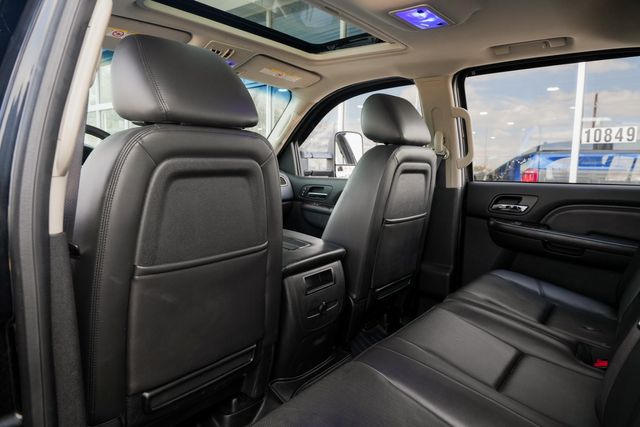 2014 GMC Sierra 3500HD Denali CREW CAB 4X4 DRW W/ UPGRADES / LOADED | Austin, TX | Rocky Mountain Truck Stop Austin 2014 GMC Sierra 3500HD Denali CREW CAB 4X4 DRW W/ UPGRADES / LOADED | Austin, TX | Rocky Mountain Truck Stop Austin