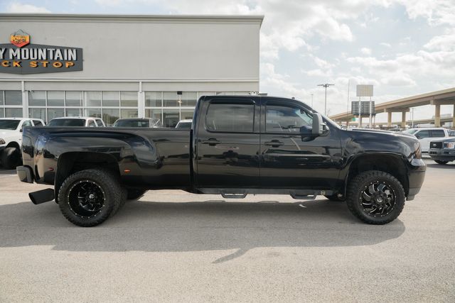2014 GMC Sierra 3500HD Denali CREW CAB 4X4 DRW W/ UPGRADES / LOADED | Austin, TX | Rocky Mountain Truck Stop Austin