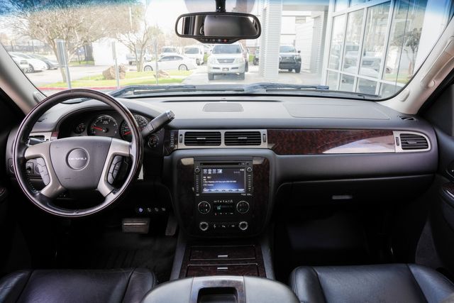 2014 GMC Sierra 3500HD Denali CREW CAB 4X4 DRW W/ UPGRADES / LOADED | Austin, TX | Rocky Mountain Truck Stop Austin 2014 GMC Sierra 3500HD Denali CREW CAB 4X4 DRW W/ UPGRADES / LOADED | Austin, TX | Rocky Mountain Truck Stop Austin