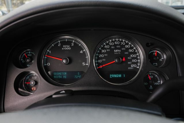 2014 GMC Sierra 3500HD Denali CREW CAB 4X4 DRW W/ UPGRADES / LOADED | Austin, TX | Rocky Mountain Truck Stop Austin