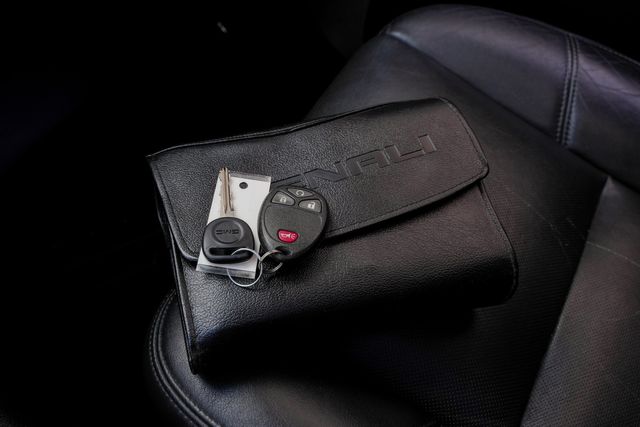 2014 GMC Sierra 3500HD Denali CREW CAB 4X4 DRW W/ UPGRADES / LOADED | Austin, TX | Rocky Mountain Truck Stop Austin