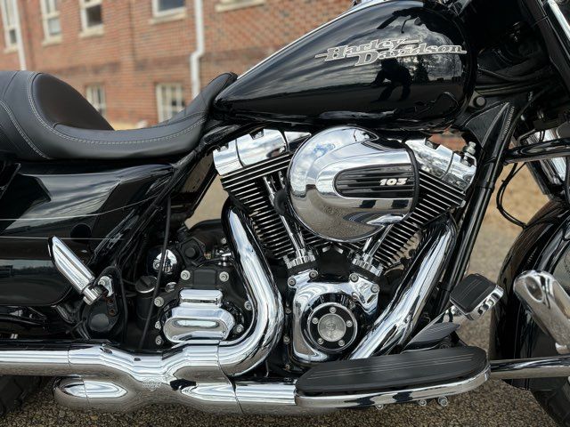 2014 Harley-Davidson Street Glide Special