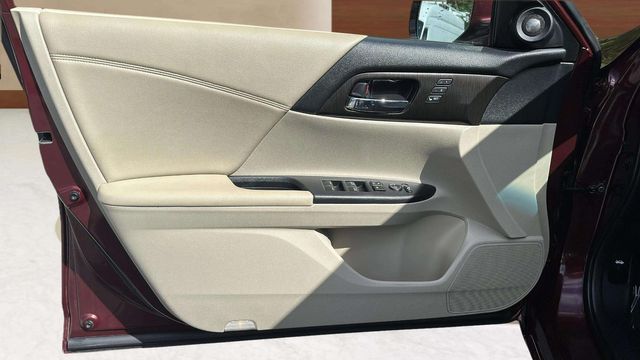 2014 Honda Accord EX-L V6 w/Navi | Alpharetta, GA | Star Motors 2014 Honda Accord EX-L V6 w/Navi | Alpharetta, GA | Star Motors