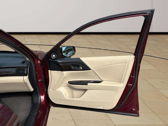 2014 Honda Accord Touring | Alpharetta, GA | Star Motors 2014 Honda Accord Touring | Alpharetta, GA | Star Motors