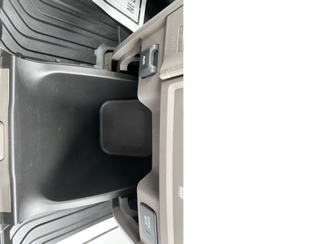 2014 Honda Odyssey Touring Elite | Ephrata, PA | Pine Tree Motors