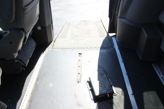 2014 Honda Odyssey Touring Elite Rollx Mobility Van | Granite City, Illinois | MasterCars Company Inc.