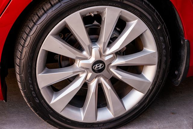 2014 Hyundai Azera Limited | Van Nuys, CA | Stellar Auto INC. 2014 Hyundai Azera Limited | Van Nuys, CA | Stellar Auto INC.