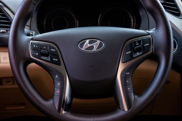 2014 Hyundai Azera Limited | Van Nuys, CA | Stellar Auto INC.