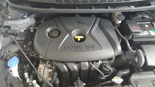 2014 Hyundai ELANTRA SE | Carrollton, TX | Legend Motorcars of Carrollton