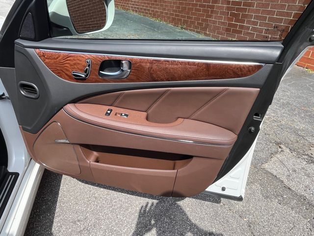 2014 Hyundai Equus Signature | Atlanta, Georgia | Anything Automotive