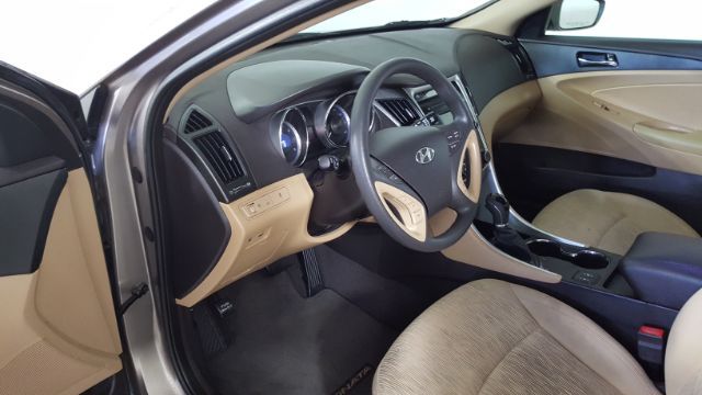 2014 Hyundai SONATA GLS | Garland, TX | Legend Motorcars Feed Account