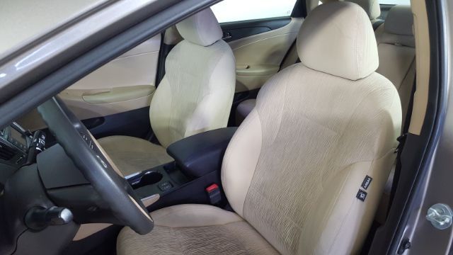 2014 Hyundai SONATA GLS | Garland, TX | Legend Motorcars Feed Account 2014 Hyundai SONATA GLS | Garland, TX | Legend Motorcars Feed Account
