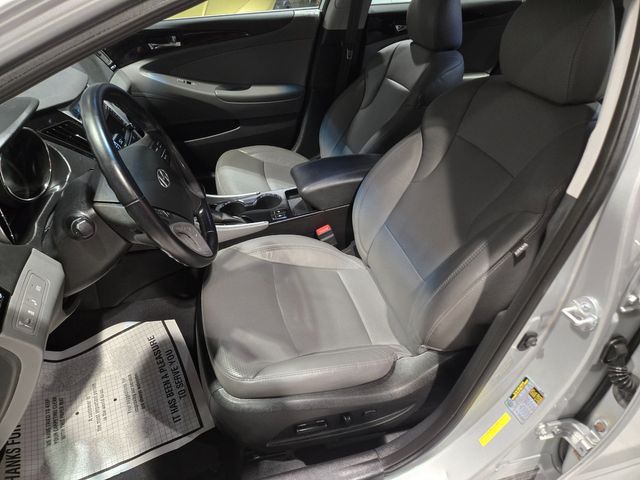 2014 Hyundai SONATA Limited | Lake Forest IL | Executive Motor Carz 2014 Hyundai SONATA Limited | Lake Forest IL | Executive Motor Carz