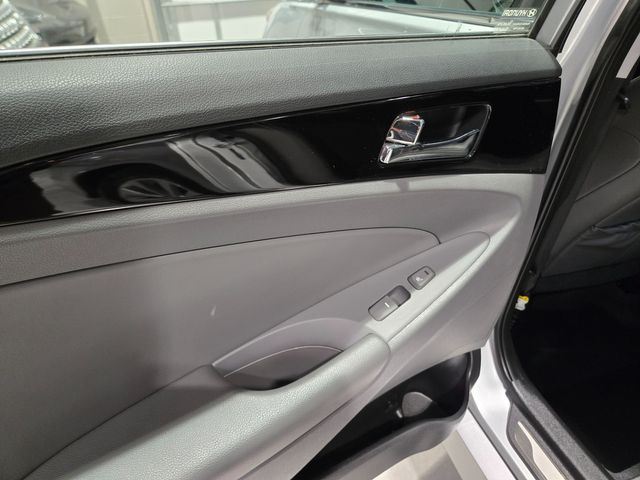 2014 Hyundai SONATA Limited | Lake Forest IL | Executive Motor Carz 2014 Hyundai SONATA Limited | Lake Forest IL | Executive Motor Carz