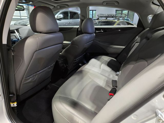 2014 Hyundai SONATA Limited | Lake Forest IL | Executive Motor Carz 2014 Hyundai SONATA Limited | Lake Forest IL | Executive Motor Carz