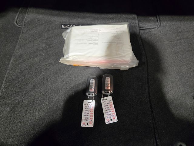 2014 Hyundai SONATA Limited | Lake Forest IL | Executive Motor Carz 2014 Hyundai SONATA Limited | Lake Forest IL | Executive Motor Carz