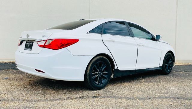 2014 Hyundai Sonata GLS | Lubbock, TX | Chaparral Motors - Lubbock 2014 Hyundai Sonata GLS | Lubbock, TX | Chaparral Motors - Lubbock