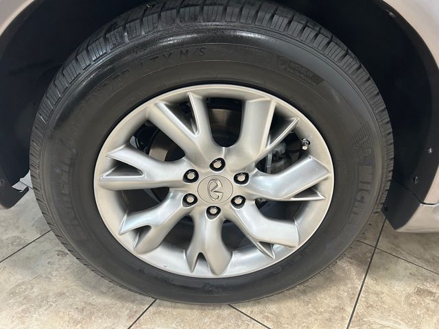 2014 INFINITI QX80 Base